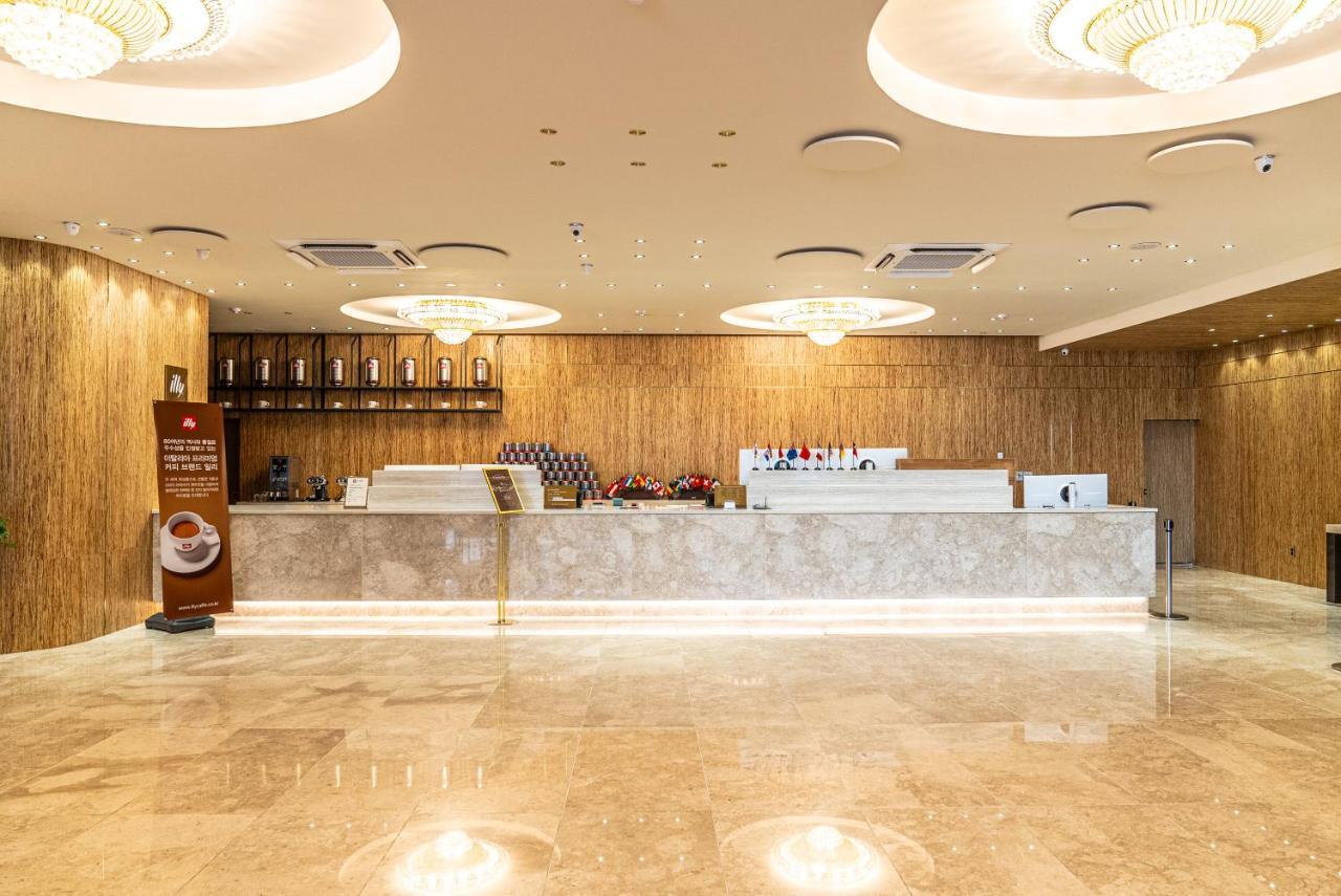 Hotel The Grang Seogwipo Luaran gambar
